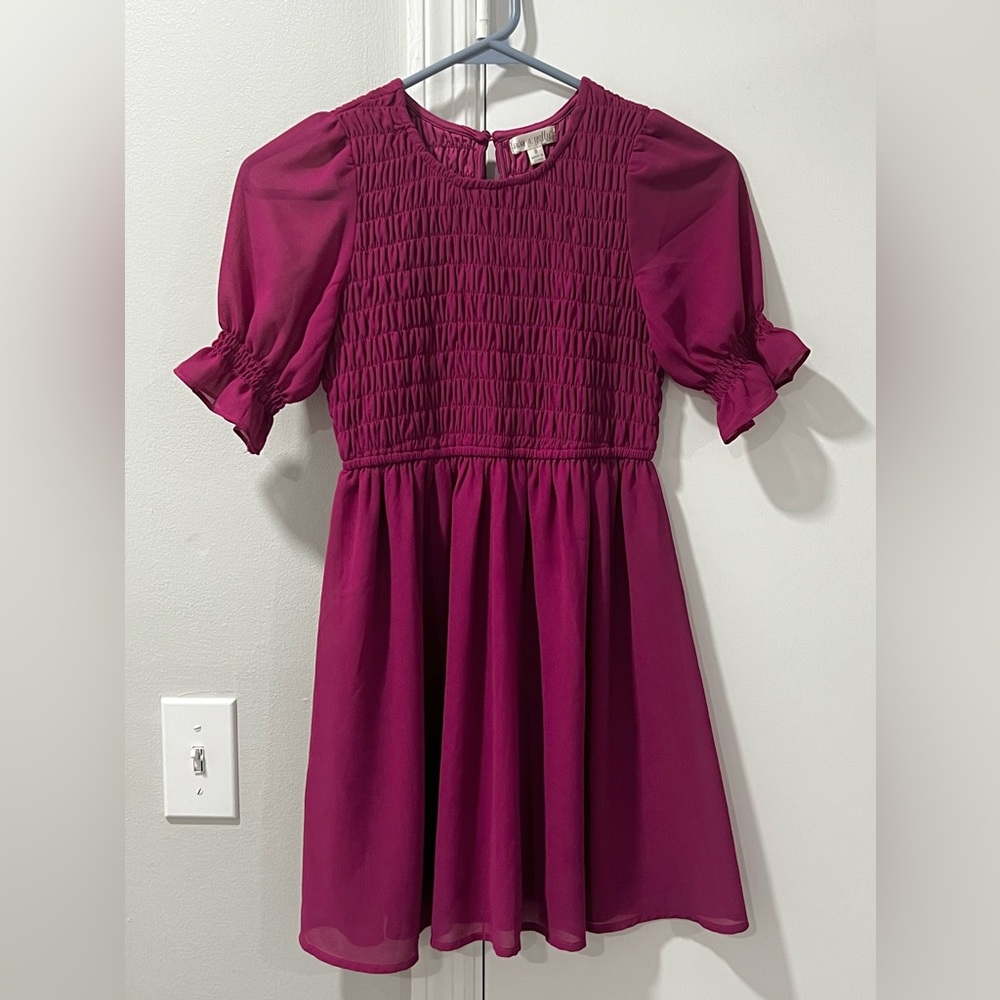▪️Ava & Yelly™️ Magenta Smocked Babydoll Dress. - - - Size : 8.